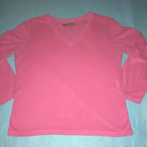 𝅺WILLOW Wear bright pink V-neck fuzzy sweatshirt size XL